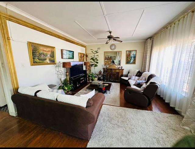3 BEDROOM HOUSE FOR SALE IN PRIMROSE